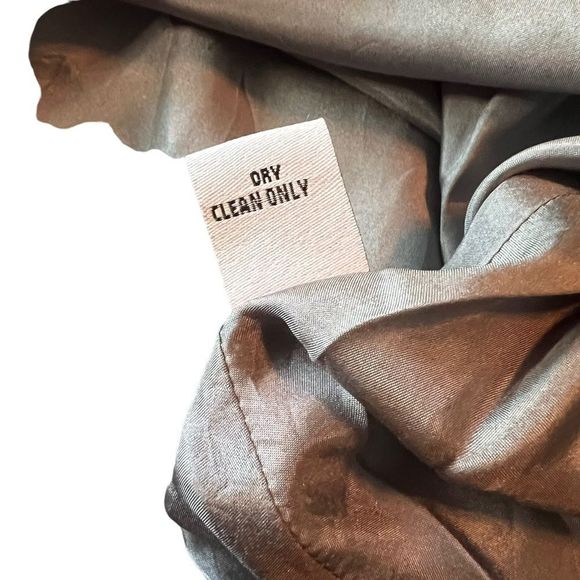 Christopher Deane grey 100% silk dress with lace details - Picture 6 of 11